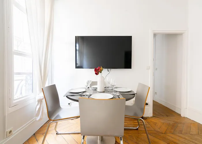Quartier Musee Du Louvre Free Netflix Apartman *
